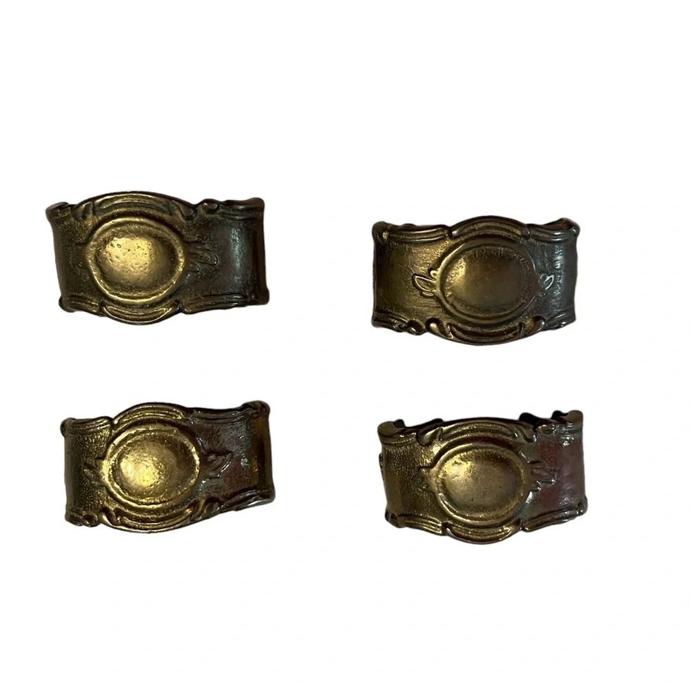 Set of 4 Rococo Brass Napkin Rings, Table Decor, Vintage Ornament